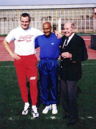 E.ZÃ¡topek,Chinmoy & R.ZmÄlÃ­k.jpg